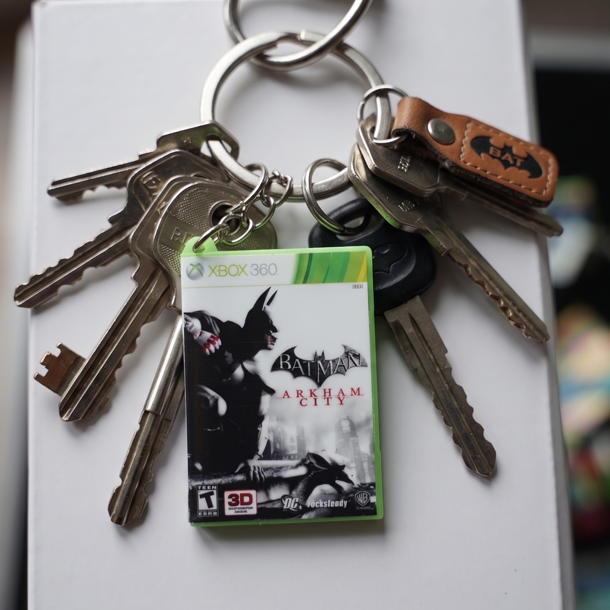 Batman: Arkham City – Xbox 360 Mini Game Case Keychain