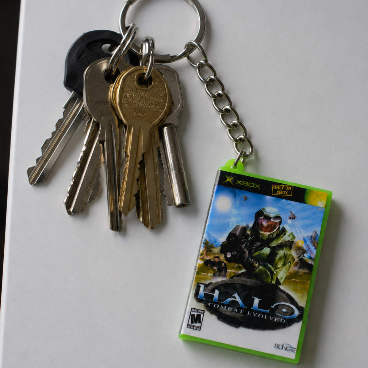 Halo: Combat Evolved – Xbox Classic Mini Game Case Keychain