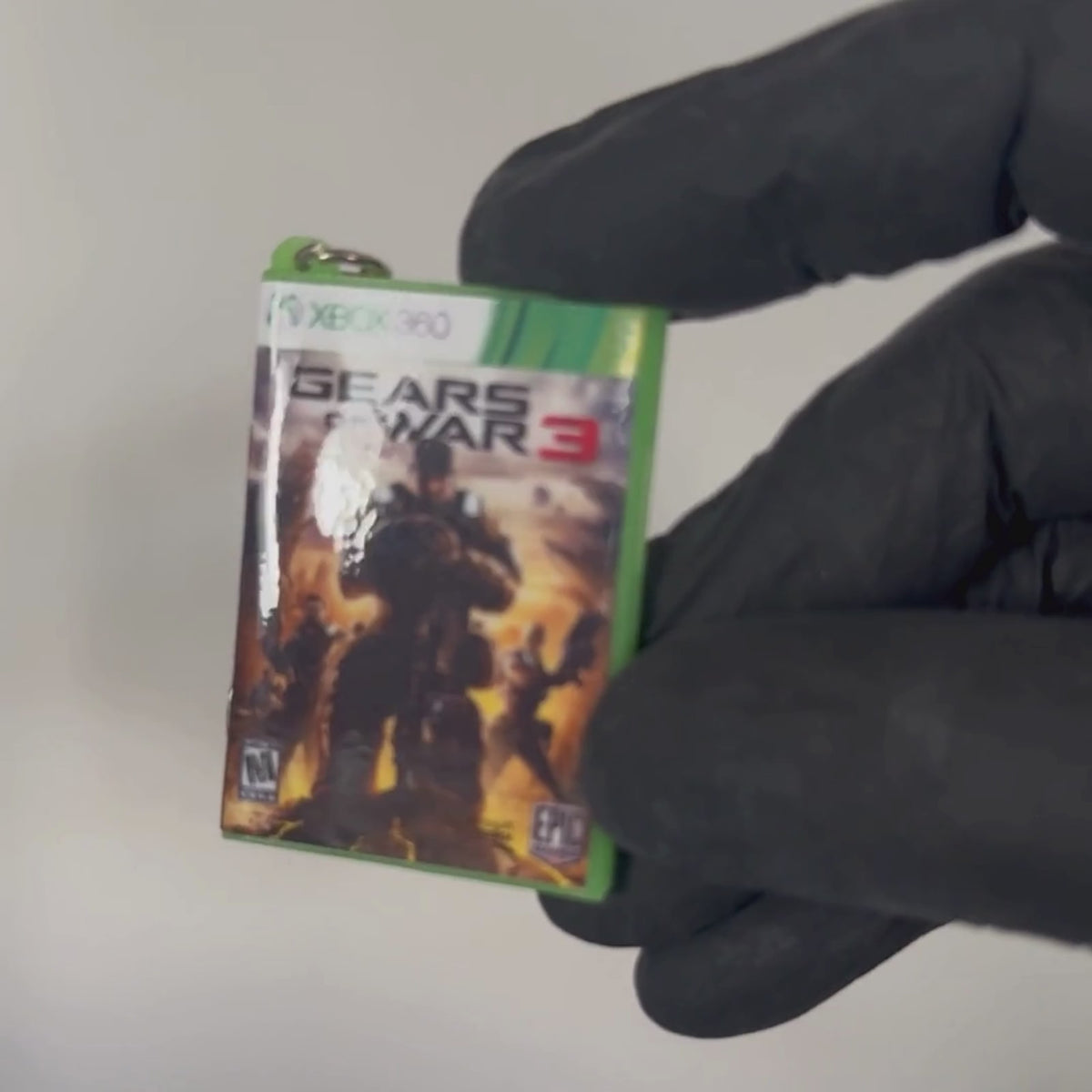 Gears of War 3 – Xbox 360 Mini Game Case Keychain