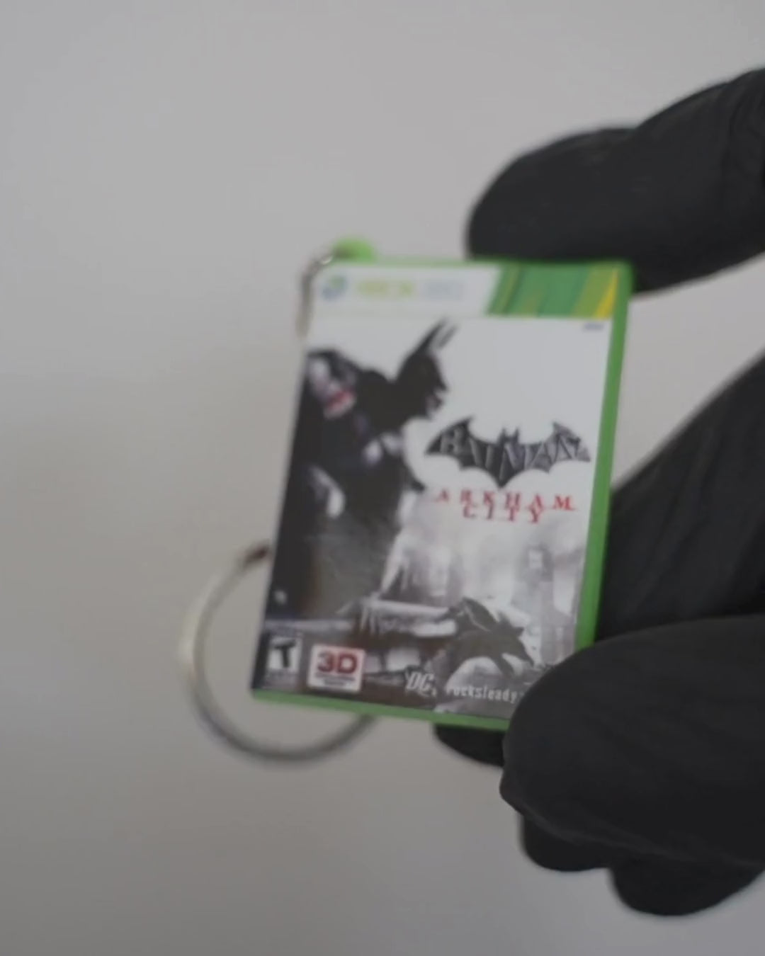 Batman: Arkham City – Xbox 360 Mini Game Case Keychain